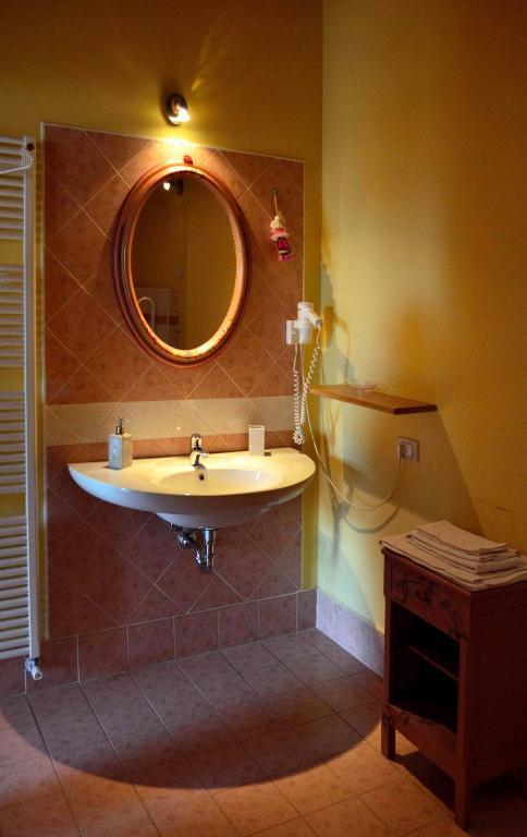 Agriturismo Dondino Cavriana 部屋 写真